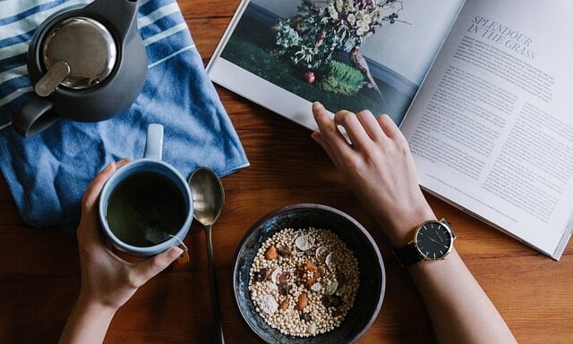 Czy granolę można jesc na sucho?